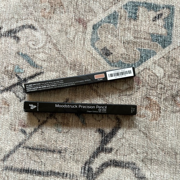 Younique Other - Younique Lip Pencils in Plush